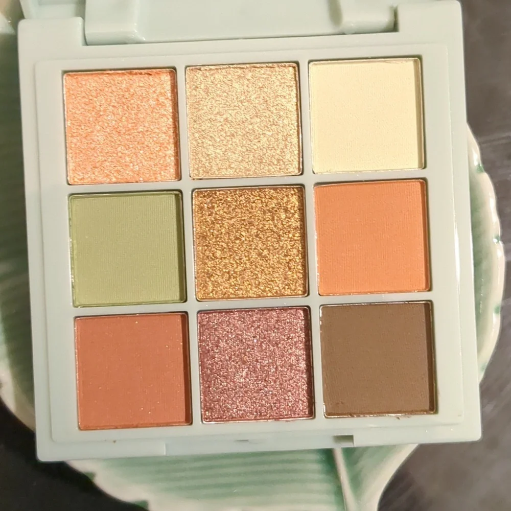 Eyeshadow Palette
